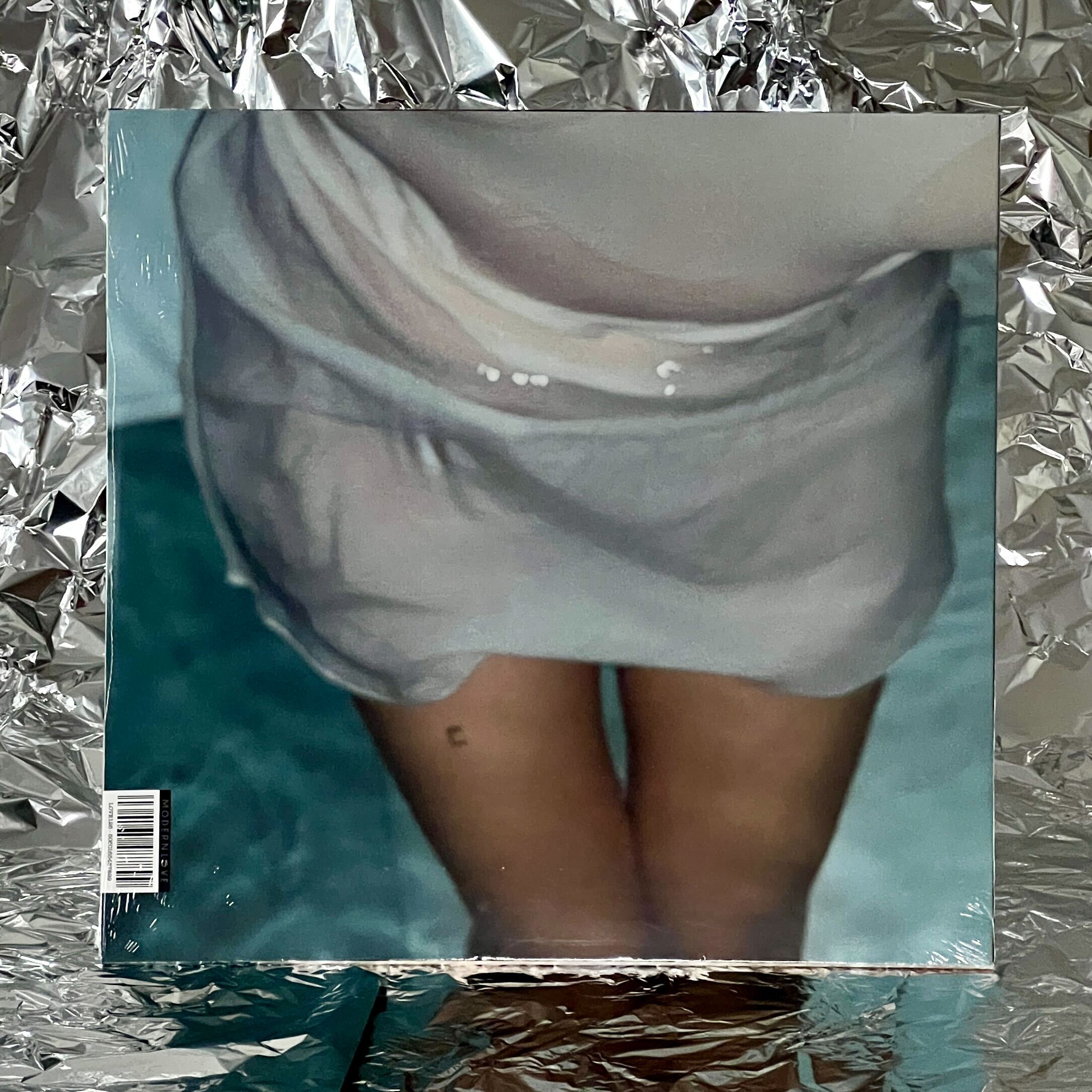 Cover of the vinyl record Flora Yin Wong - Cold Reading, available at Rekorder.cz